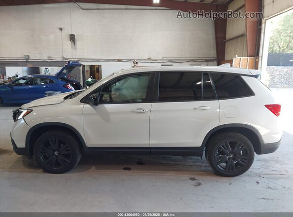 5FNYF8H26MB021271 2021 HONDA PASSPORT White სალონის 360-გრადუსიანი ხედი