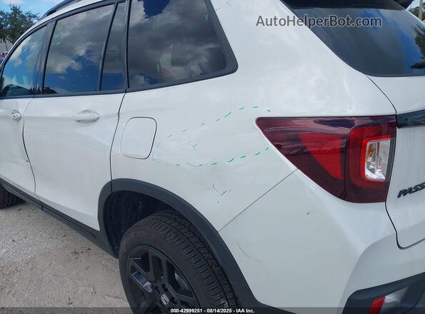 5FNYF8H84SB006012 2025 HONDA PASSPORT White 