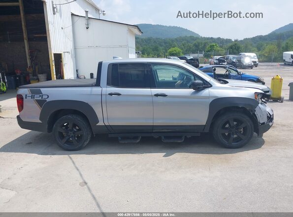 5FPYK3F1XMB015490 2021 HONDA RIDGELINE Silver Rear interior view