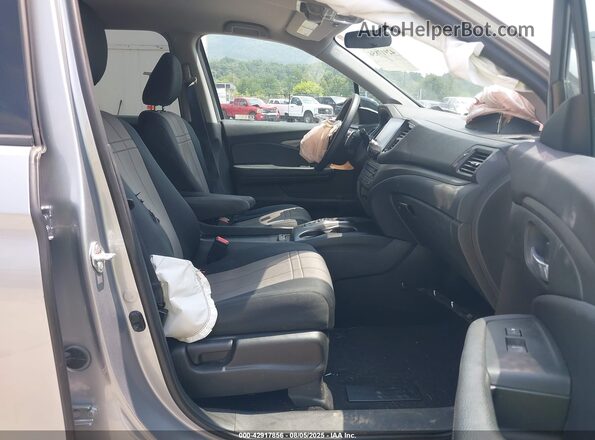 5FPYK3F1XMB015490 2021 HONDA RIDGELINE Silver Front interior view