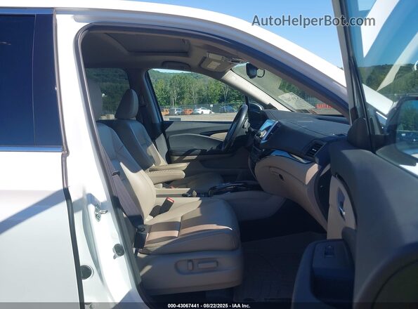 5FPYK3F70LB000550 2020 HONDA RIDGELINE White წინა სალონის ხედი