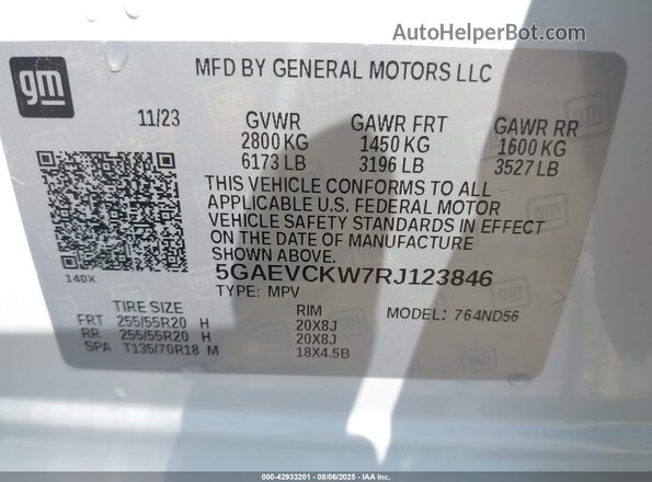 5GAEVCKW7RJ123846 2024 BUICK ENCLAVE White Engine compartment view