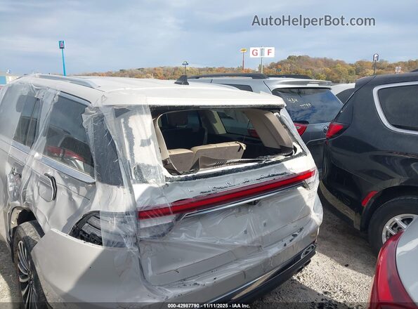 5LM5J7XC0NGL06277 2022 LINCOLN AVIATOR Cream 