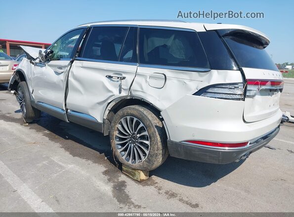 5LM5J7XC0NGL06277 2022 LINCOLN AVIATOR Cream Հետևի ձախ