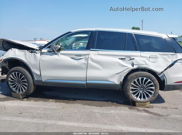 5LM5J7XC0NGL06277 2022 LINCOLN AVIATOR Cream 