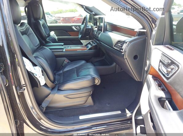 5LMJJ2KT7LEL10246 2020 LINCOLN NAVIGATOR Black Front interior view