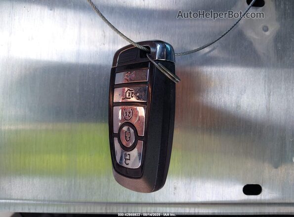 5LMJJ2KT7LEL10246 2020 LINCOLN NAVIGATOR Black Dashboard view