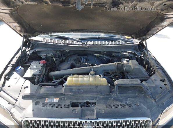 5LMJJ2TT1JEL12652 2018 LINCOLN NAVIGATOR Black Rear view