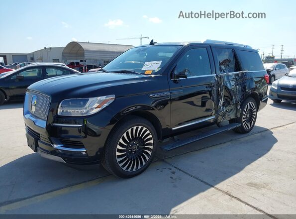 5LMJJ2TT1JEL12652 2018 LINCOLN NAVIGATOR Black Front left