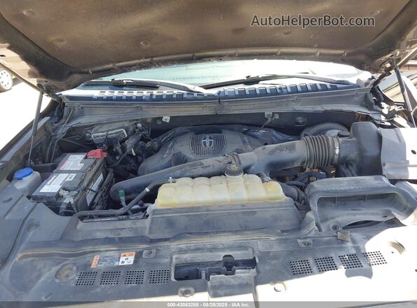 5LMJJ3HT7JEL10967 2018 LINCOLN NAVIGATOR Черный 