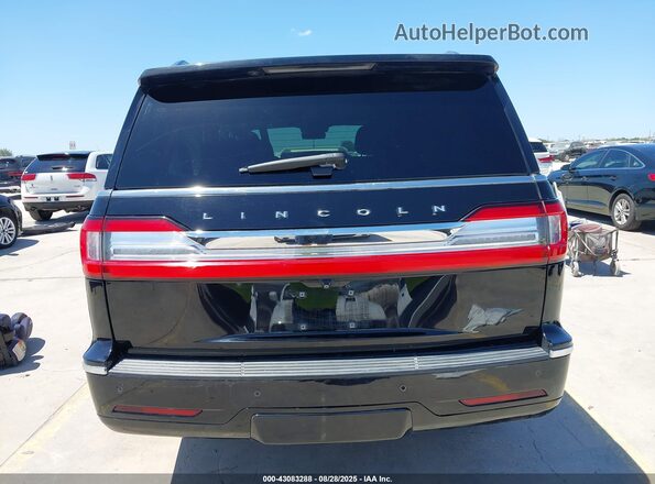 5LMJJ3HT7JEL10967 2018 LINCOLN NAVIGATOR Черный 