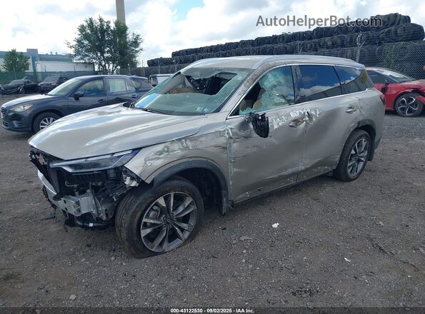 5N1AL1FS9SC349634 2025 INFINITI QX60 Gold Առջևի ձախ երեք քառորդ տեսարան