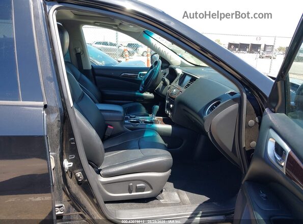 5N1AR2MMXGC652521 2016 NISSAN PATHFINDER Black Front interior view