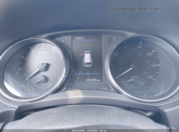 5N1AT2MT0JC767323 2018 NISSAN ROGUE Black 