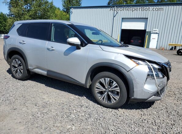 5N1AT3BB7MC766576 2021 NISSAN ROGUE Silver Delantero derecho