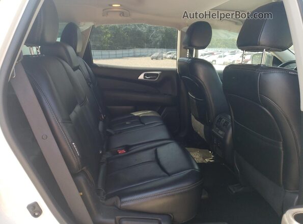 5N1DR2MM5JC677461 2018 NISSAN PATHFINDER White 