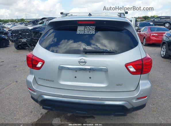 5N1DR2MN5JC605667 2018 NISSAN PATHFINDER Silver 