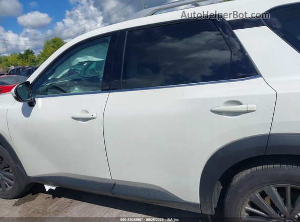 5N1DR3CD5RC266841 2024 NISSAN PATHFINDER White 