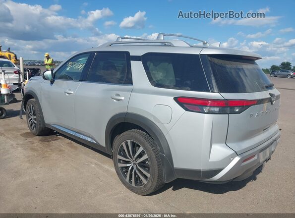 5N1DR3DJ1PC211949 2023 NISSAN PATHFINDER Серебряный Задняя левая четверть
