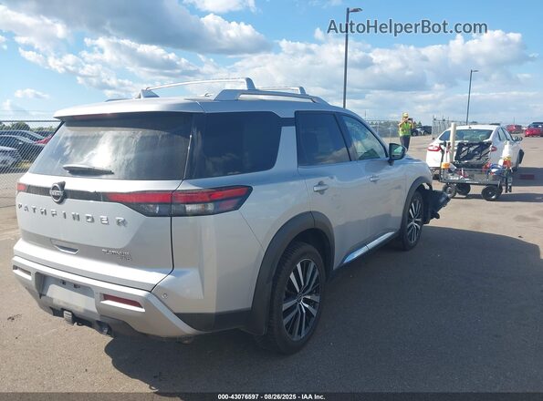 5N1DR3DJ1PC211949 2023 NISSAN PATHFINDER Серебряный Задняя правая четверть