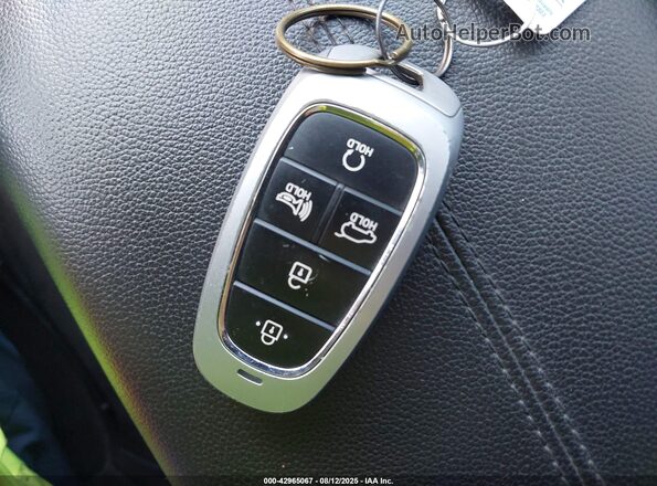 5NMJF3AEXNH055450 2022 HYUNDAI TUCSON Серебряный Вид панели приборов
