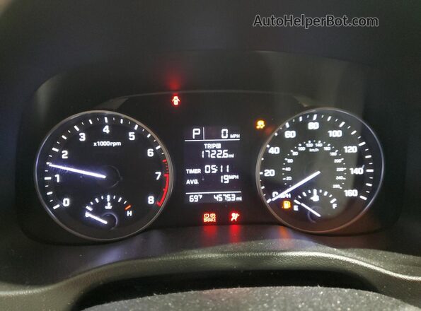 5NPD74LF2JH279475 2018 HYUNDAI ELANTRA White 