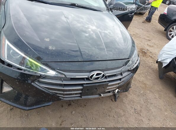 5NPD74LF2LH525475 2020 HYUNDAI ELANTRA Black Widok z przodu