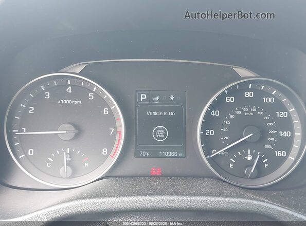 5NPD84LF2JH391125 2018 HYUNDAI ELANTRA Серебряный 
