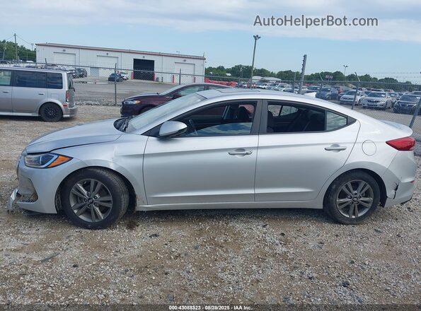 5NPD84LF2JH391125 2018 HYUNDAI ELANTRA Серебряный 
