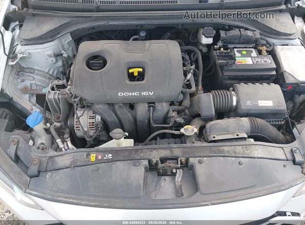 5NPD84LF2JH391125 2018 HYUNDAI ELANTRA Серебряный 