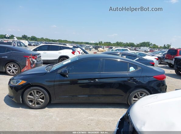 5NPD84LF4HH000843 2017 HYUNDAI ELANTRA Black 
