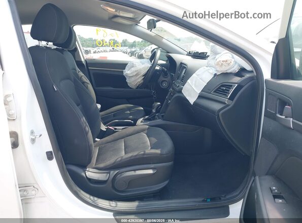 5NPD84LF9JH257759 2018 HYUNDAI ELANTRA White Սալոնի դիմացի տեսք