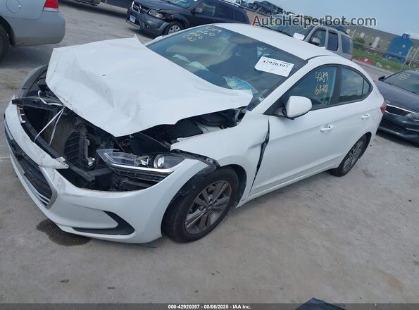 5NPD84LF9JH257759 2018 HYUNDAI ELANTRA White Առջևի ձախ երեք քառորդ տեսարան