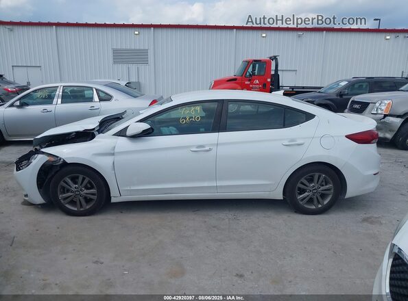 5NPD84LF9JH257759 2018 HYUNDAI ELANTRA White Սալոնի 360 աստիճան տեսք