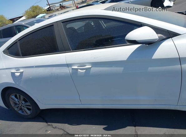 5NPD84LFXJH333165 2018 HYUNDAI ELANTRA White 