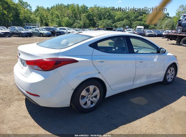 5NPDH4AE5GH664349 2016 HYUNDAI ELANTRA White 