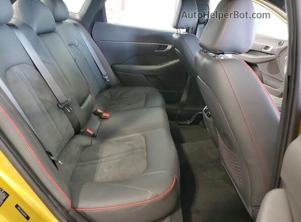 5NPEJ4J20LH012375 2020 HYUNDAI SONATA Yellow Rear seats view