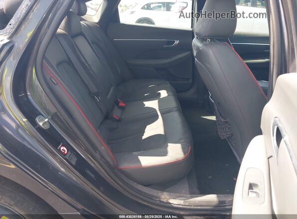 5NPEJ4J26MH083047 2021 HYUNDAI SONATA Gray 
