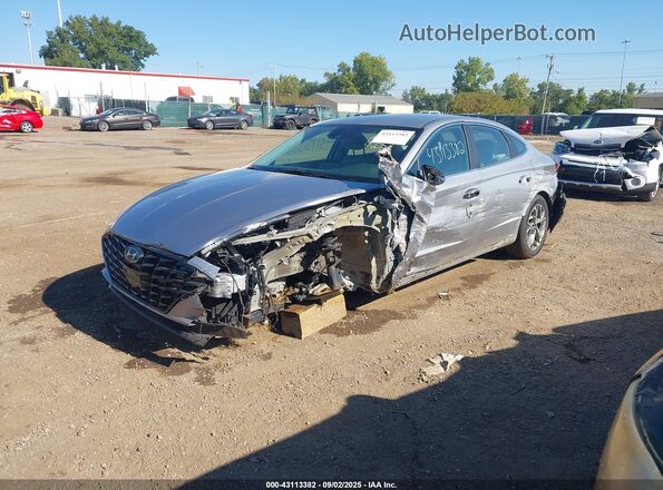 5NPEL4JAXLH012692 2020 HYUNDAI SONATA Серебряный Передняя левая четверть