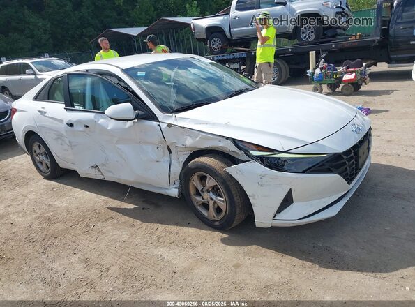 5NPLL4AG3MH015219 2021 HYUNDAI ELANTRA White Դիմացի տեսք