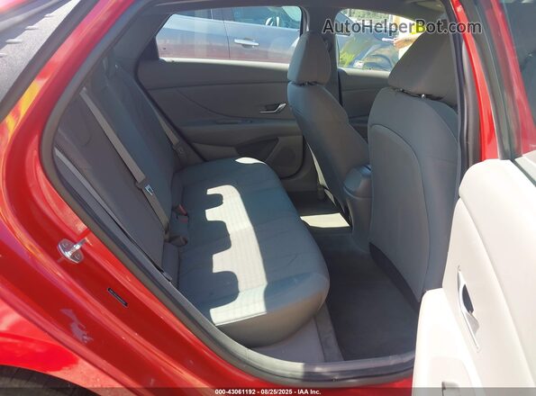 5NPLL4AGXMH049643 2021 HYUNDAI ELANTRA Red Widok naklejki z numerem VIN