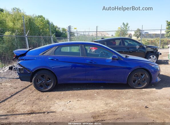 5NPLM4AG3MH048086 2021 HYUNDAI ELANTRA Blue უკანა სალონის ხედი