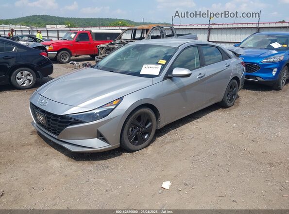 5NPLM4AG5MH008477 2021 HYUNDAI ELANTRA Silver Front left