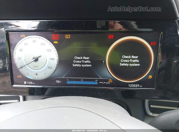 5NPLN4AG5NH071982 2022 HYUNDAI ELANTRA Black Widok tylnych siedzeń