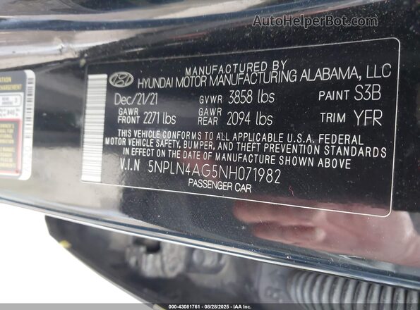 5NPLN4AG5NH071982 2022 HYUNDAI ELANTRA Black Widok komory silnika