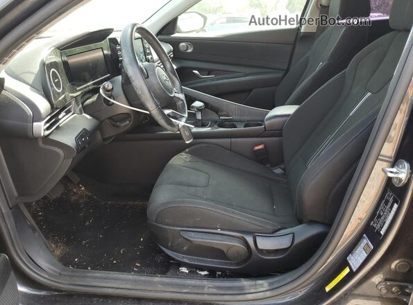 5NPLS4AG1MH018736 2021 HYUNDAI ELANTRA Black Front interior view