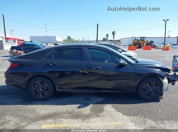 5NPLS4AG2MH005297 2021 HYUNDAI ELANTRA Black Вид задньої частини салону