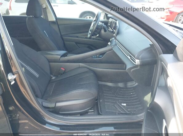 5NPLS4AG3MH051950 2021 HYUNDAI ELANTRA Black Սալոնի դիմացի տեսք