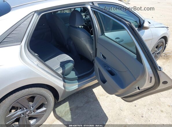 5NPLS4AG8MH038868 2021 HYUNDAI ELANTRA Silver VIN sticker view