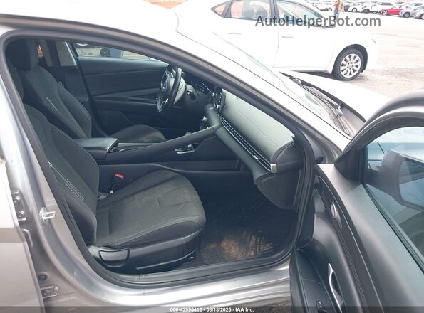 5NPLS4AGXNH060310 2022 HYUNDAI ELANTRA Silver 